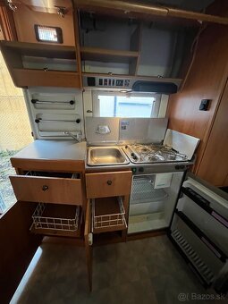 Karavan obytny prives KNAUS EUROSTAR - 10
