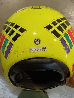 Prilba na predaj - 10