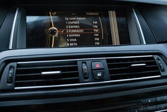 BMW Rad 5 525D xDrive 160kW AT/8 2013 - 10