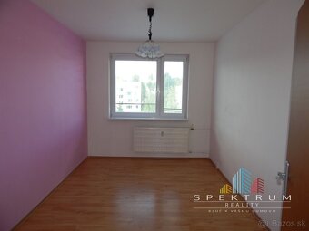 PREDANÉ-SPEKTRUM REALITY- Na Predaj 3-izbový byt, 70 m2, Han - 10