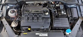 Volkswagen Passat Variant 1.6 TDI DSG HighLine Možný Leasing - 10