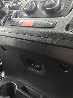 Peugeot Boxer 4H03 , 2.2 121kw , 7 miestny - 10