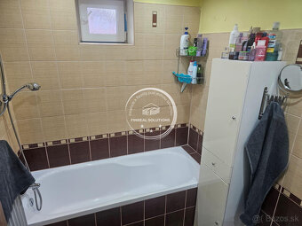 Predám 5 izb. rodinný dom Pruské - 10