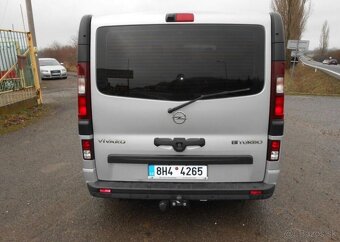 Opel Vivaro 1,6 92 kW 9 Míst Serviska nafta - 10