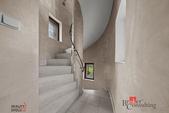 VILA v centre mestskej časti Rača - 10
