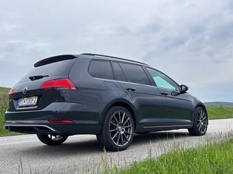 Volkswagen Golf 7.5 - 10