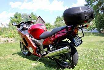 Honda CBR 1100 XX Blackbird - 10