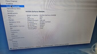 Väčší 15-palcový Macbook Pro 2009 - plne funkčný - 10