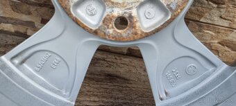 Predám hliníkové disky ŠKODA VELORUM r16 5x112 205/55r16 - 10