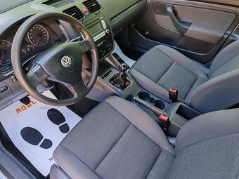 Volkswagen Golf V 1.4 16V Benzín - 10