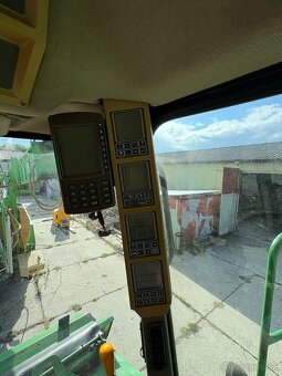 Predam obilny kombajn John Deere 9640i wts - 10