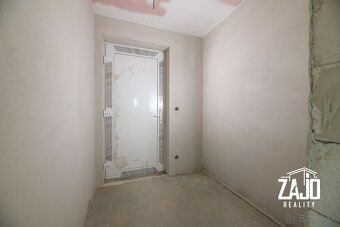 4 - IZBOVÝ RD TUCHYŇA I HOLODOM V KRÁSNOM PROSTREDÍ - 10