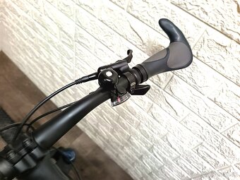 Predám horský bicykel Focus Whistler 27R 3.0 27,5" - 10