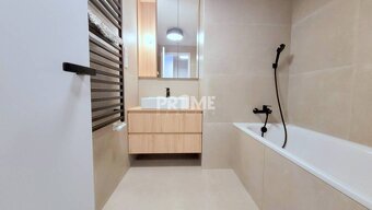 ŠTÝLOVÝ 2i BYT, SKY PARK, KLÍMA, PARKING, LOGGIA, Bottova ul - 10