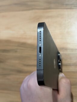 Predám Apple IPhone 13 PRO MAX 256GB Black Základné Známky - 10