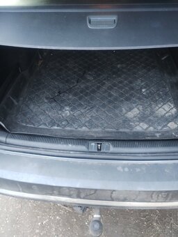 Rozpredám Volkswagen Passat B7 combi - 10