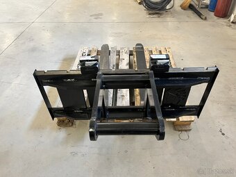 Paletizacne vidly na bager - 10