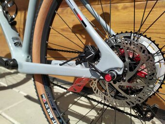 Nový horský bicykel 29" karbón - 10