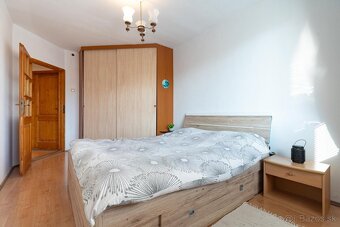 REZERVOVANÝ VEĽKOMETRÁŽNY 4 IZBOVÝ BYT S DVOMI LODŽIAMI - 10