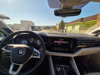 Touareg R-line, 210kw, 98.000km, vzduch, panorama - 10