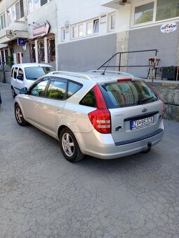Kia ceed sw 1,6 benzín - 10