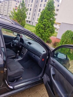 Predám Toyota Avensis 2.0 diesel 85kw - 10