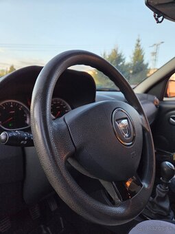 Dacia Duster 1.5DCI - 10