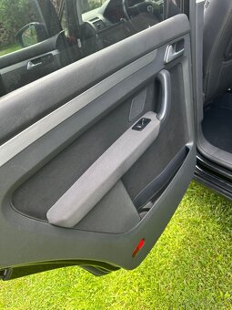 Volkswagen TOURAN 2,0 TDi 103kw r.v. 2009 - 10