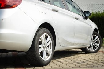 Opel Astra Sport Tourer 1.6 CDTI 110k Enjoy /AJ NA SPLÁTKY / - 10