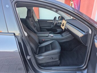 Tesla Model Y Long Range 378kW (ODPOČET DPH) - 10