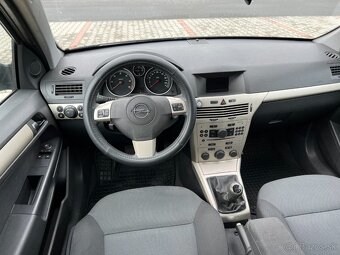 Opel Astra H 1.7 DCi 74kw koup. ČR - 10