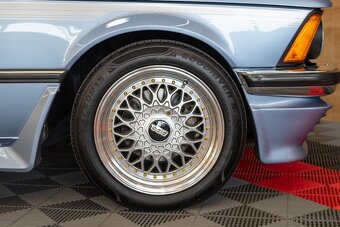 BMW Rad 3 320i E21 - 10