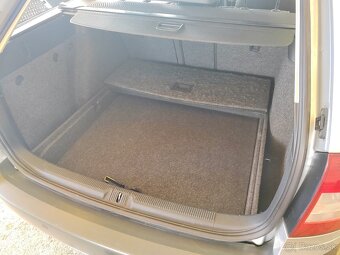Octavia scout 2 facelift 2.0tdi 103kw - 10