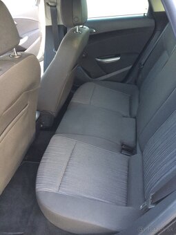 Predám Opel Astra J 1.7 CDTI 2012 - 10
