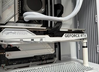 i9 14900KF\32GB\RTX 4070\SSD\850W Zdroj - 10