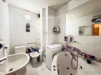 Na predaj 2,5-izbový byt Žilina-Solinky - 10
