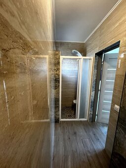 Na predaj 4 izbový RD s 894 m2  pozemkom v Or.Potôni - 10