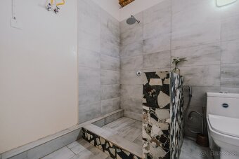 NA PREDAJ ROZPRÁVKOVÝ DOMČEK NA ZANZIBARE - 10