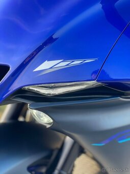 Yamaha R1 2024 - 10