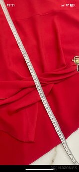 Nádherné Elegantné spoločenské šaty s brošňou - 10