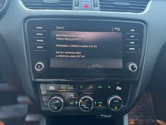 Škoda Octavia 2.0 TDI 184k Style DSG 4x4 - 10