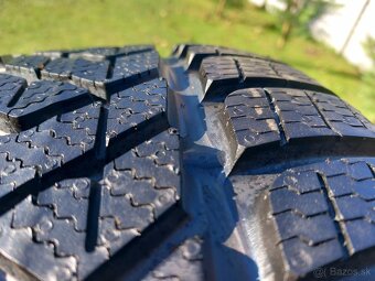 235/40 r18 zimne pneumatiky - 10