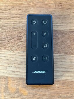 Bose Ultra Smart Soundbar + Bose Bass module 700 - 10