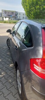 Citroën C4 comford 1.4.benzín - 10