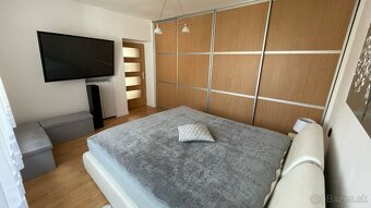 Predaj byt Bytča 2+1 62m2 +garsónka 35m2 +garáž 21m2 +terasa - 10