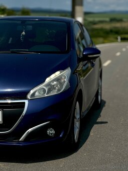 Peugeot 208 1.6 hdi - 10