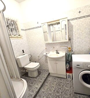 Predaj – Slnečný 2,5 izbový byt Bratislava Staré mesto - 10