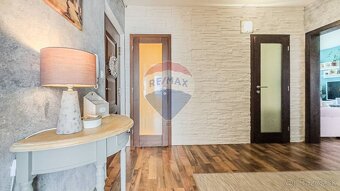 REZERVOVANÉ Štýlový 3 izbový byt na predaj - ulica Športov - 10