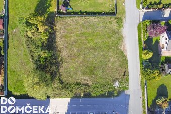 DO DOMČEKA | Atraktívny pozemok v príjemnom prostredí na Ame - 10