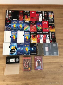 VHS kazety - 10